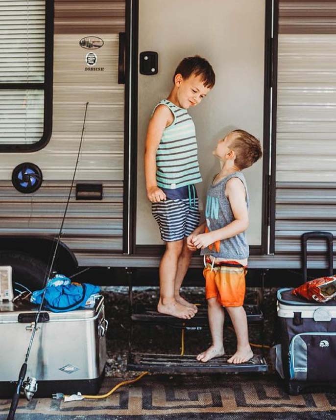 How to Take Better Vacation Photos of Your Outings with Children by Photographer Krista Taylor 12-vertical
