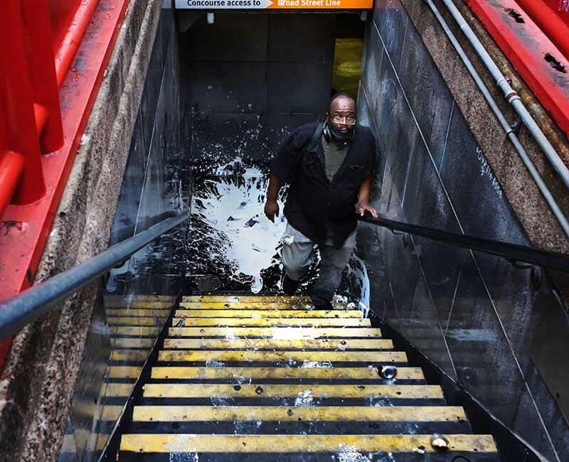 Judith-Krasinski-Foundations-of-Street-Photography-Click-Photo-School-08