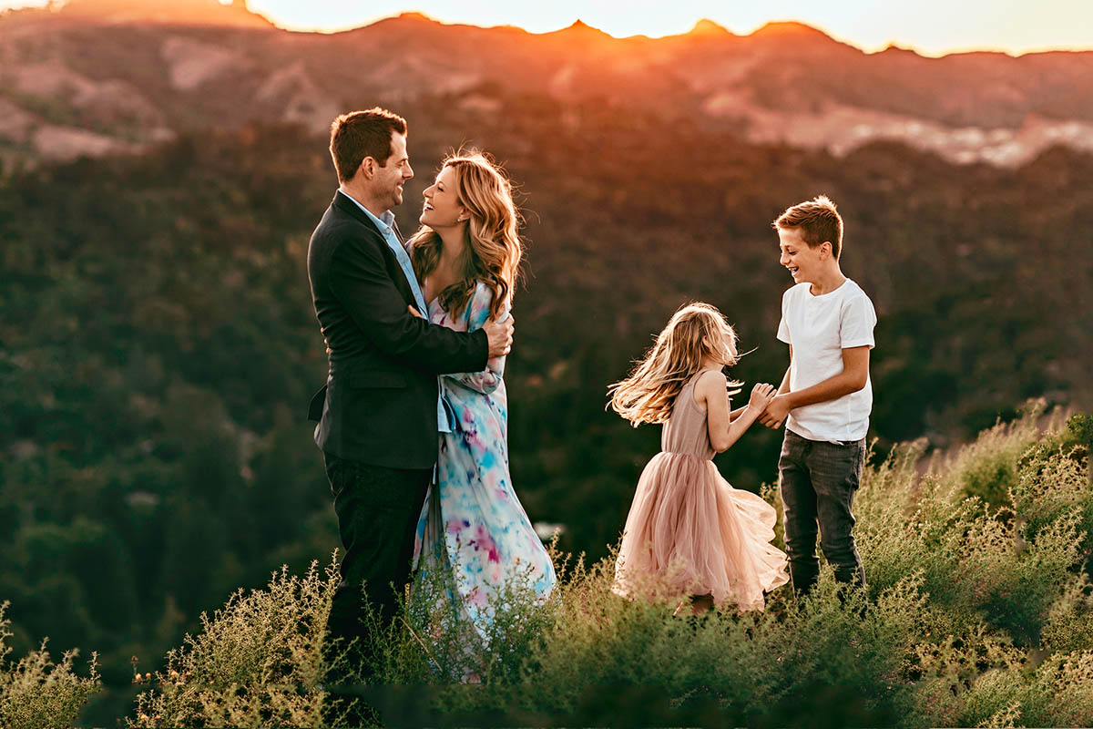 Like a Dream: Creating Dramatic and Emotive Family Photographs